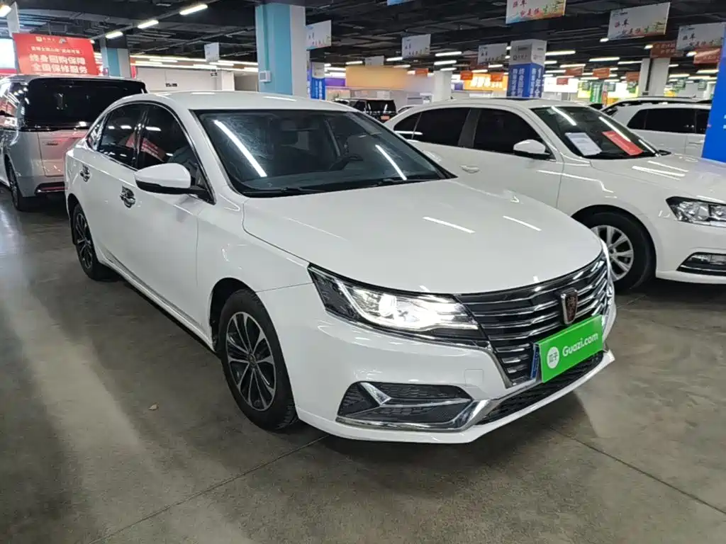 Roewe i6 Classic — миниатюра 4