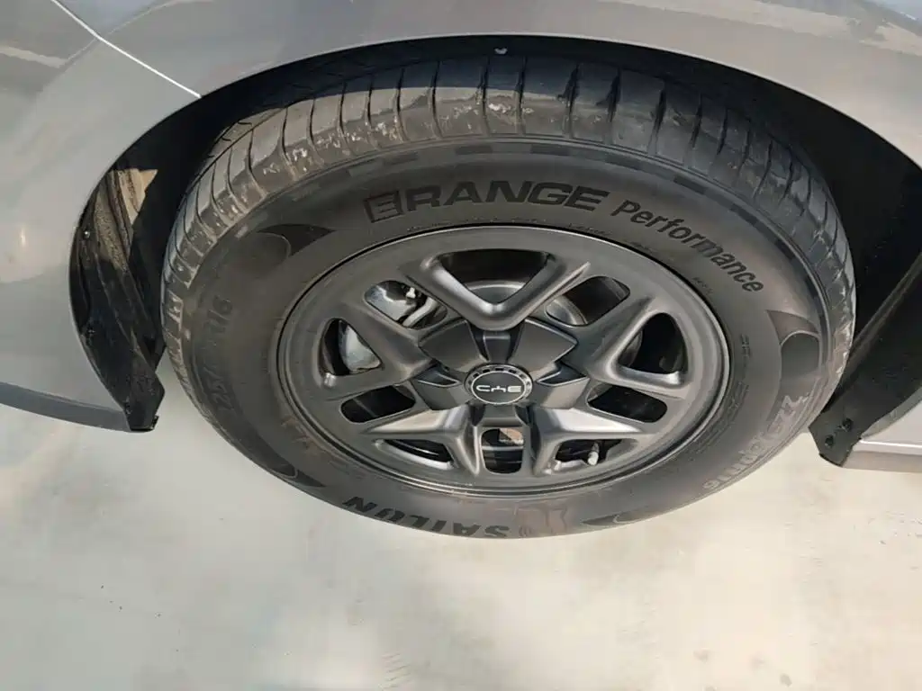 BYD Seal 05 DM-i — миниатюра 23