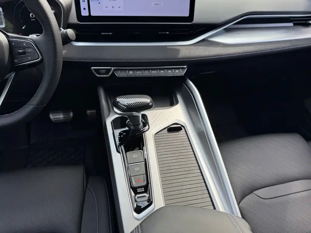Geely Xingrui — миниатюра 13