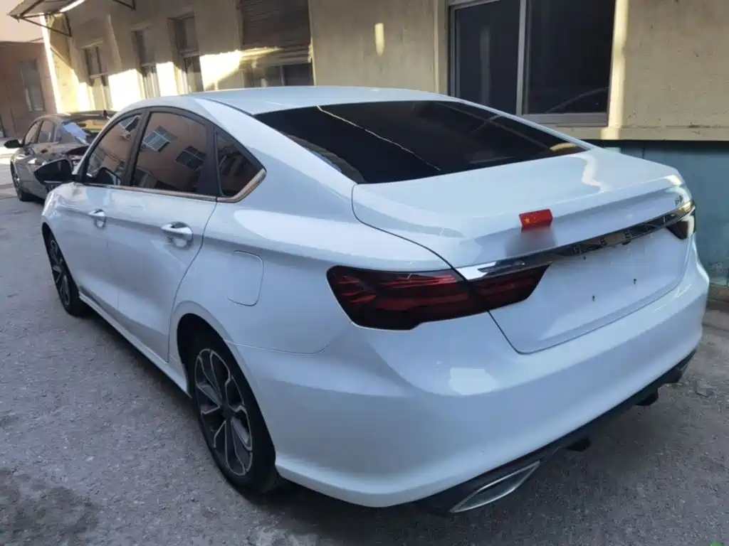 Geely Binrui — миниатюра 5