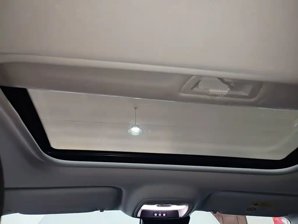 Buick Verano — миниатюра 18