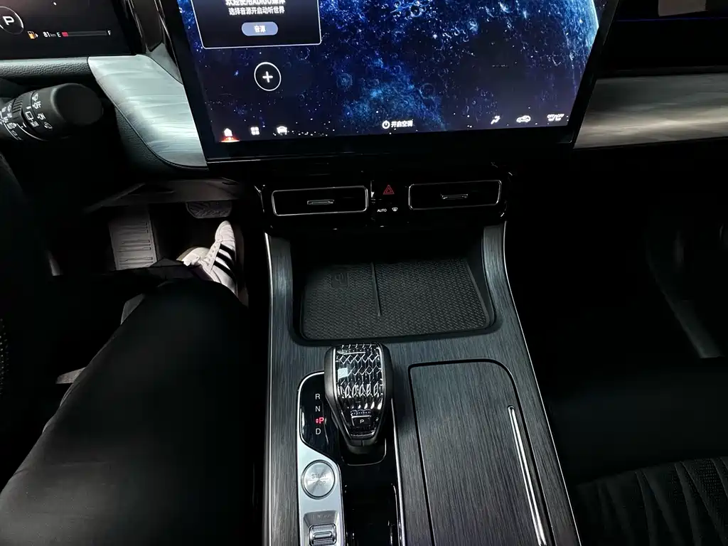 GAC Motor Trumpchi GS8 — миниатюра 20