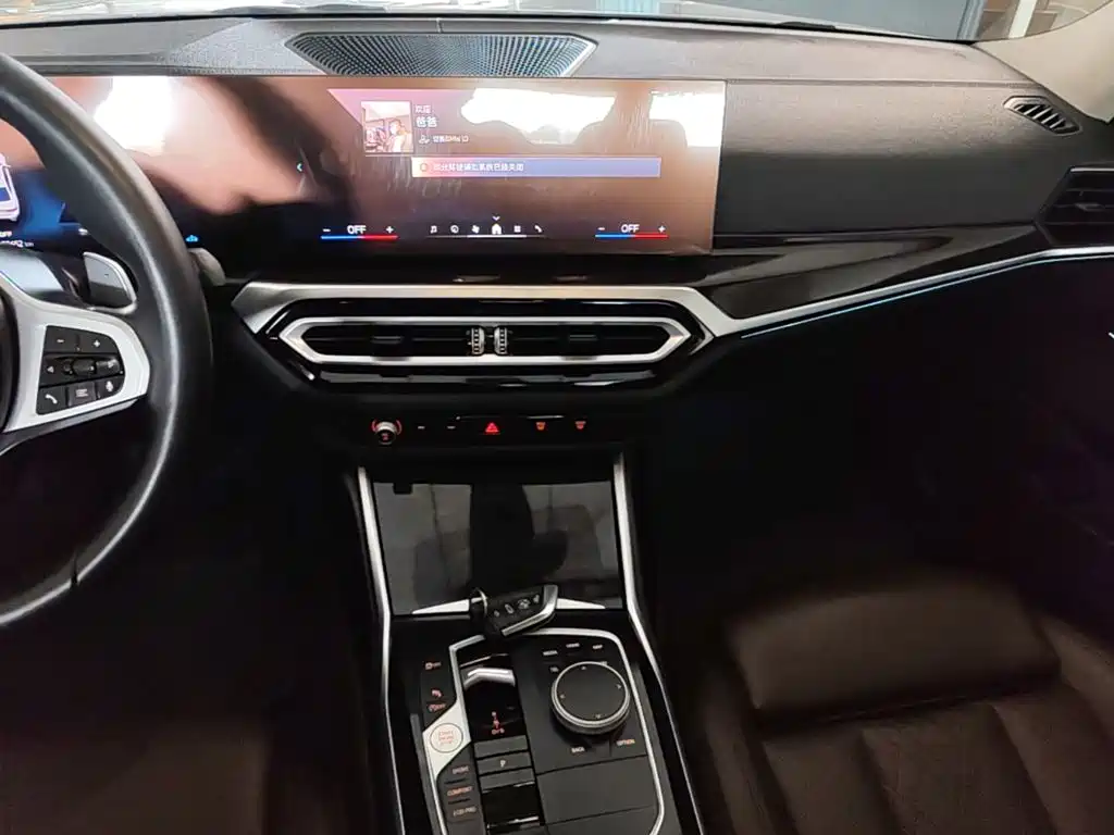BMW 3 Series — миниатюра 13