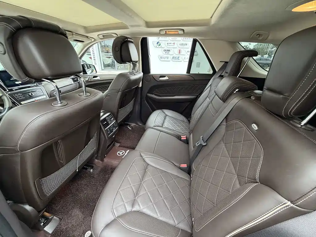 Mercedes-Benz GLE AMG — миниатюра 11