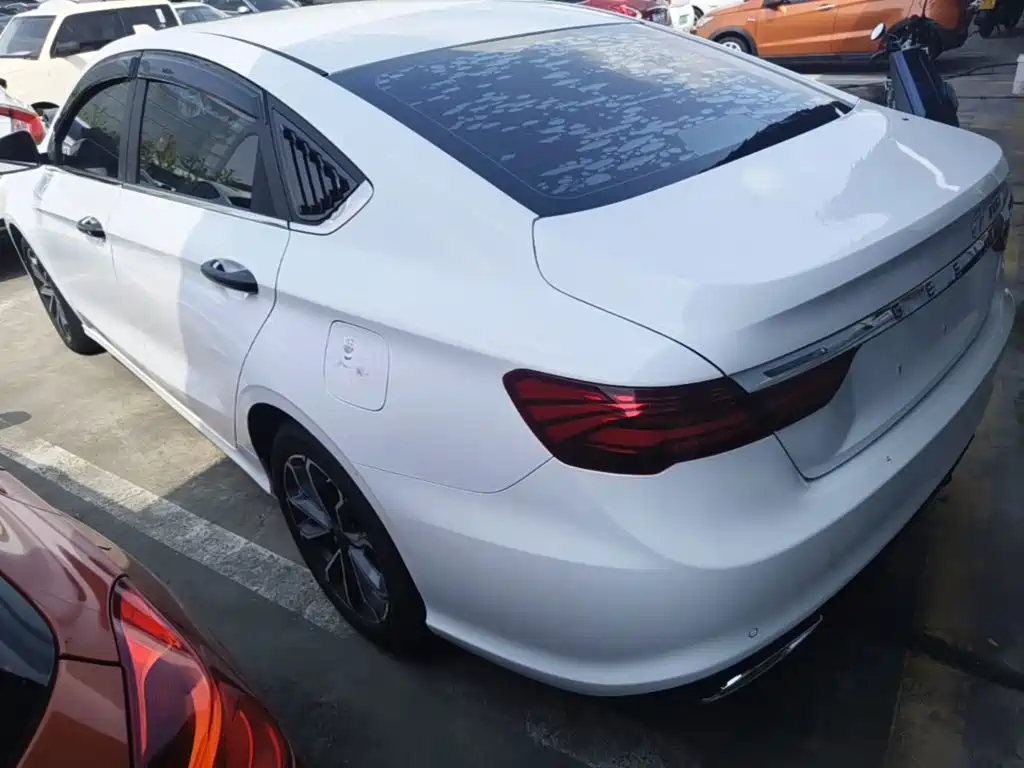 Geely Binrui — миниатюра 5