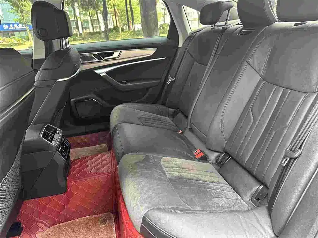 Audi A6L — миниатюра 6