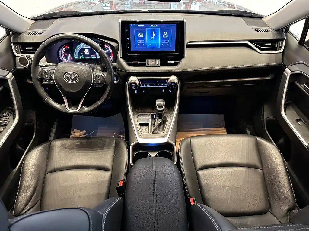 Toyota RAV4 — миниатюра 16