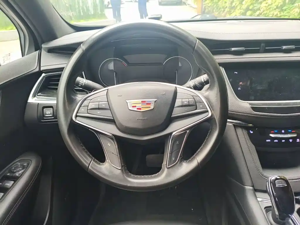 Cadillac XT5 — миниатюра 15