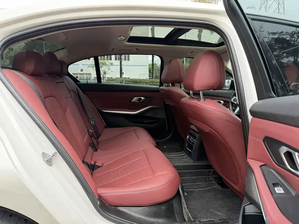 BMW i3 — миниатюра 10