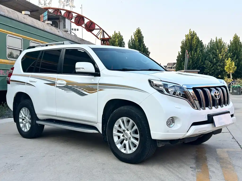 Toyota Prado — миниатюра 3