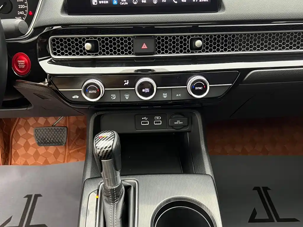 Honda Civic — миниатюра 12