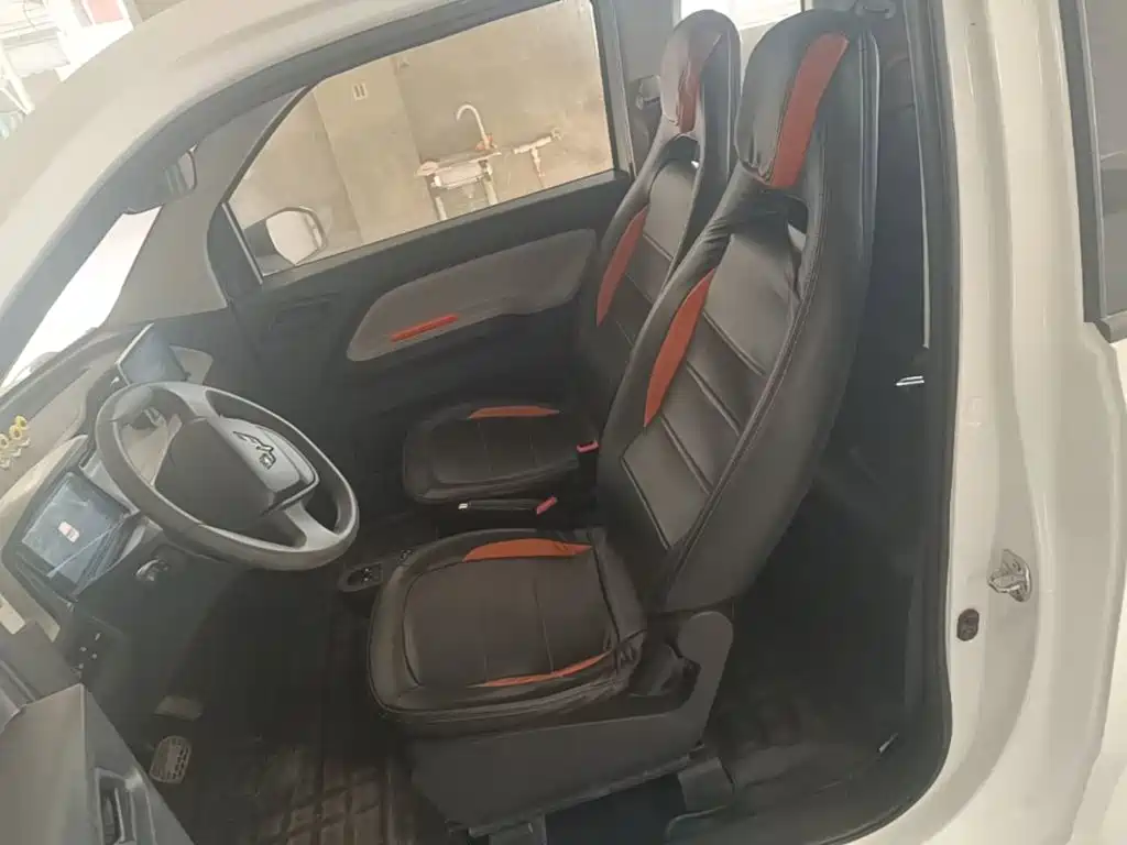 Wuling MINIEV — миниатюра 15