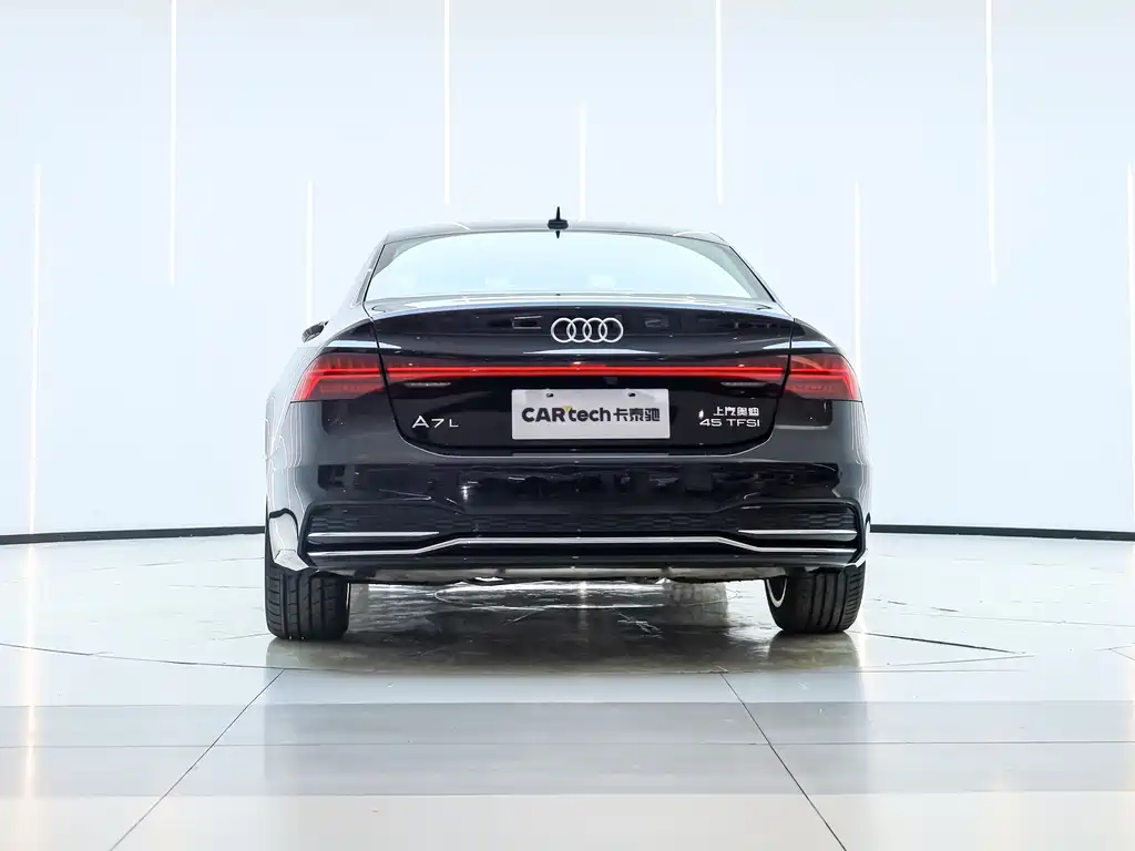 Audi A7L 2024 45TFSI S-line