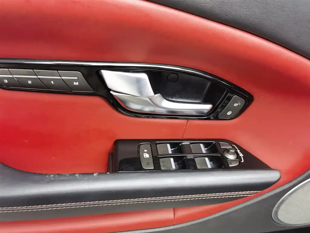 LAND ROVER RANGE ROVER AURORA