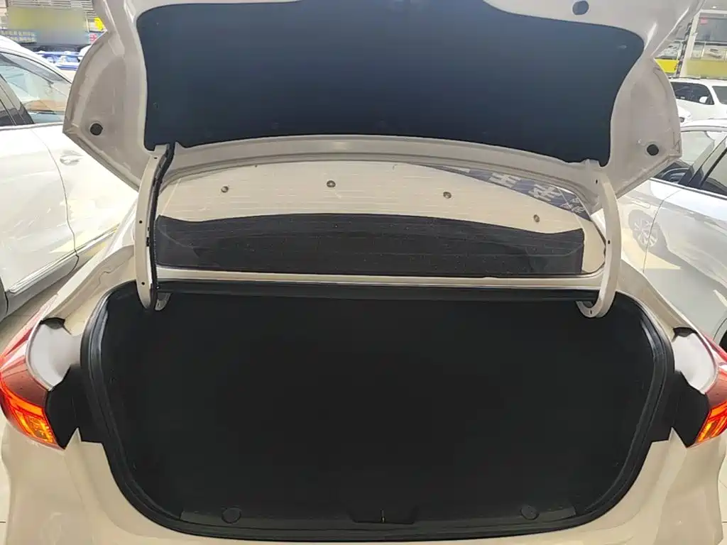 Changan Eado — миниатюра 19