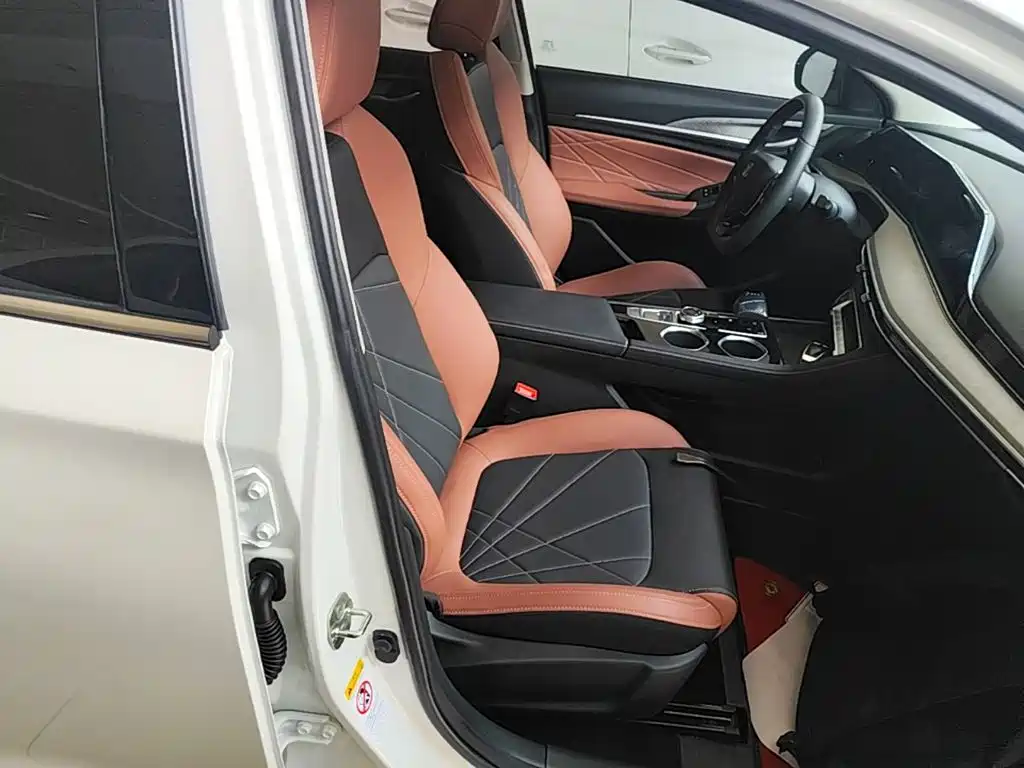 Changan Eado — миниатюра 25
