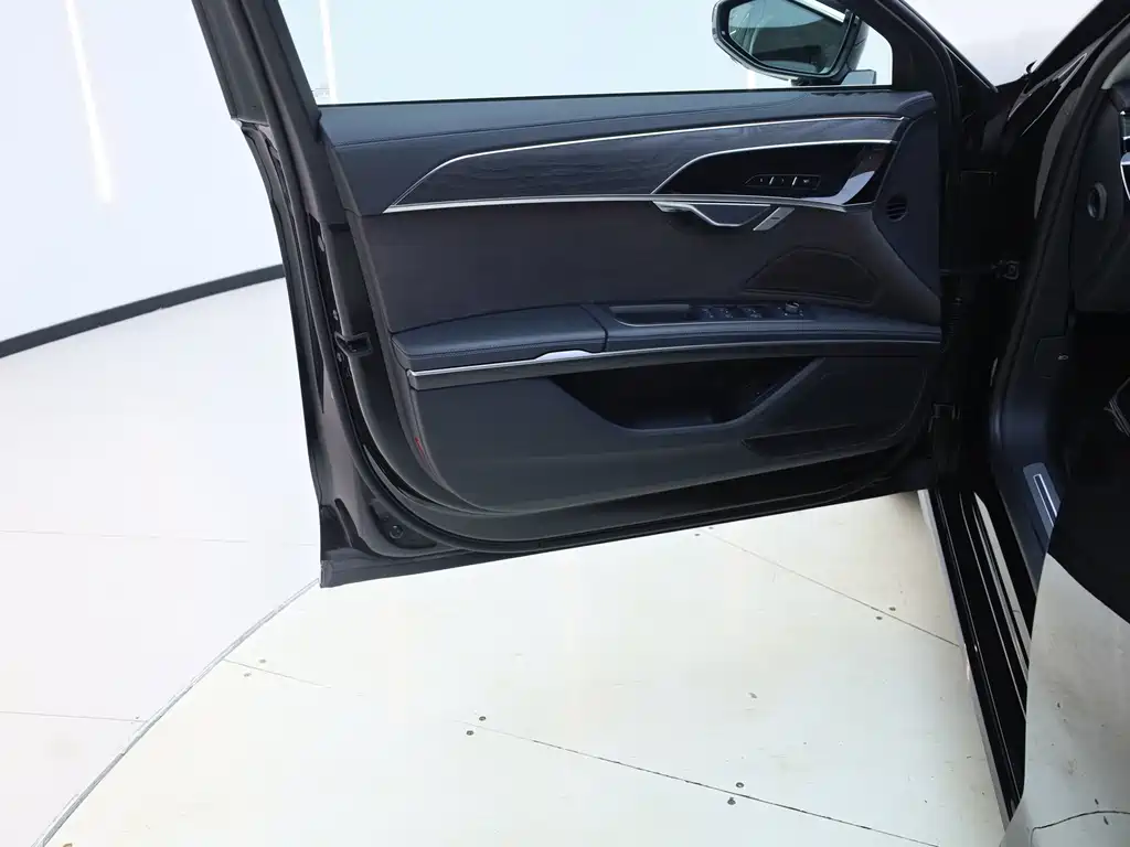 Audi A8 2023 A8L 50 TFSI quattro
