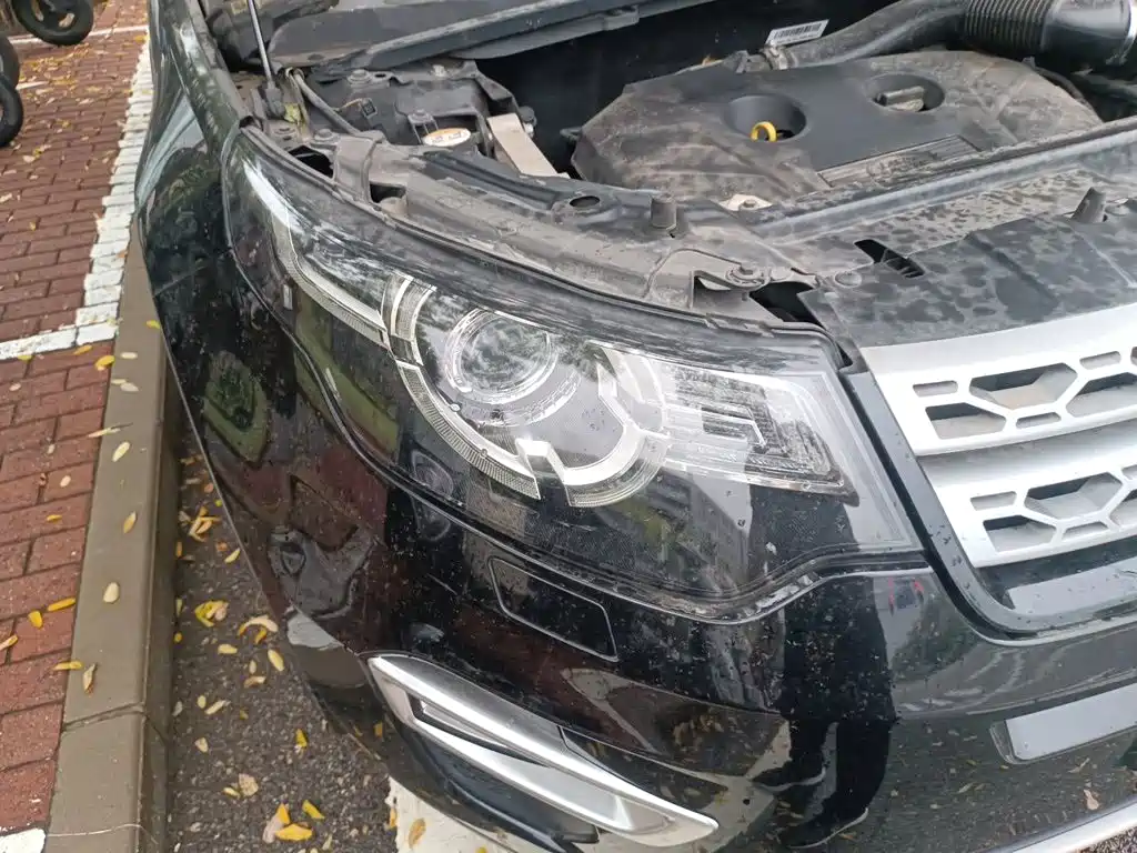 Land Rover Discovery Sport — миниатюра 7