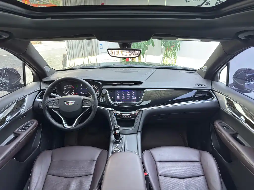 Cadillac XT6 — миниатюра 4