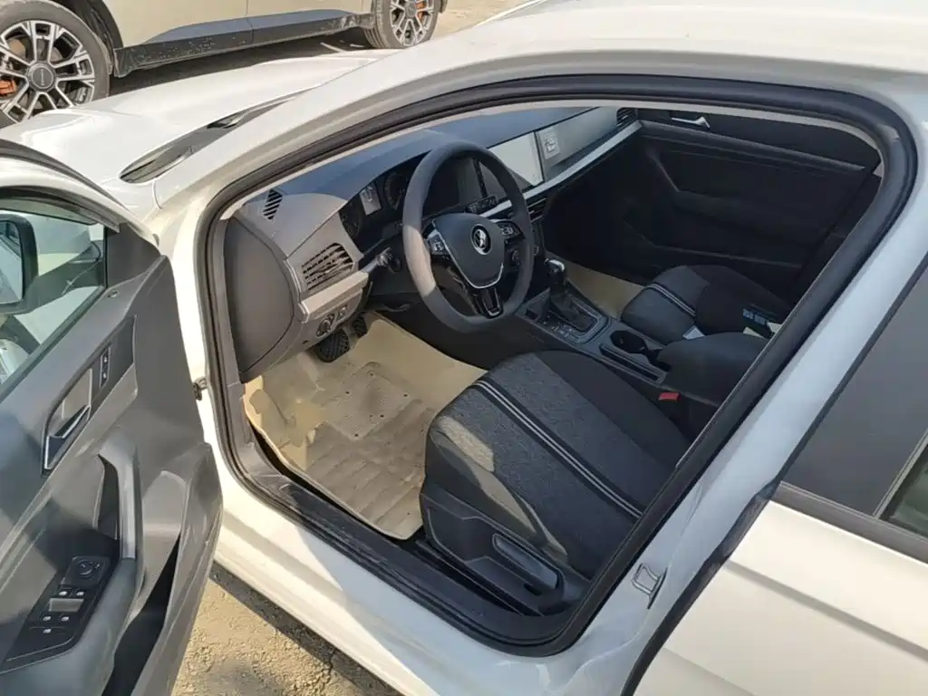 Volkswagen Lavida — миниатюра 16