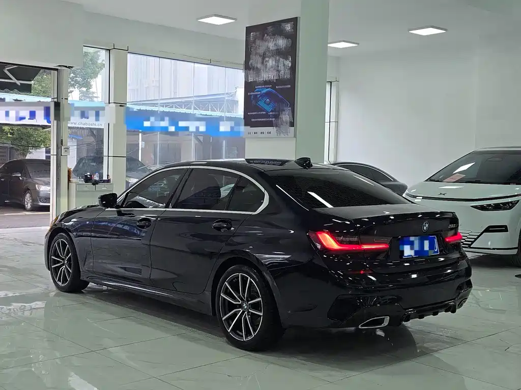 BMW 3 Series — миниатюра 13