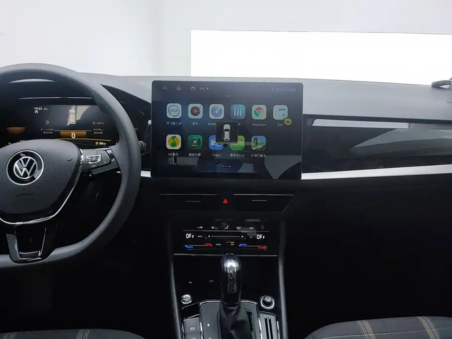 Volkswagen Lavida — миниатюра 13
