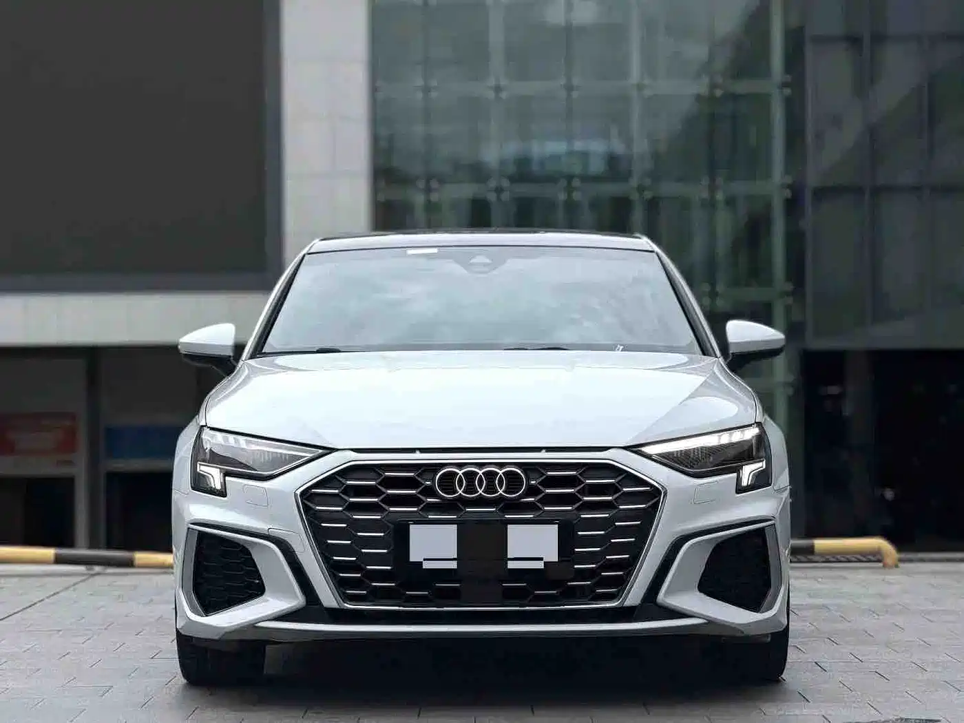 Audi A3 2024 Белый из Китая
