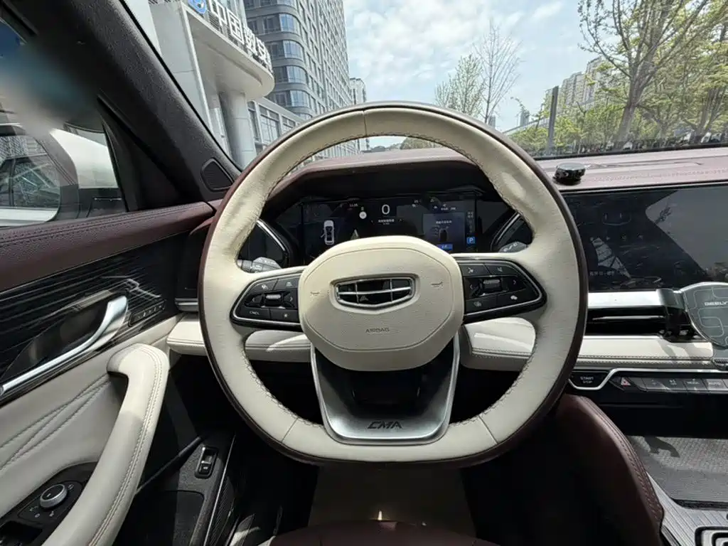 Geely Xingyue L — миниатюра 8