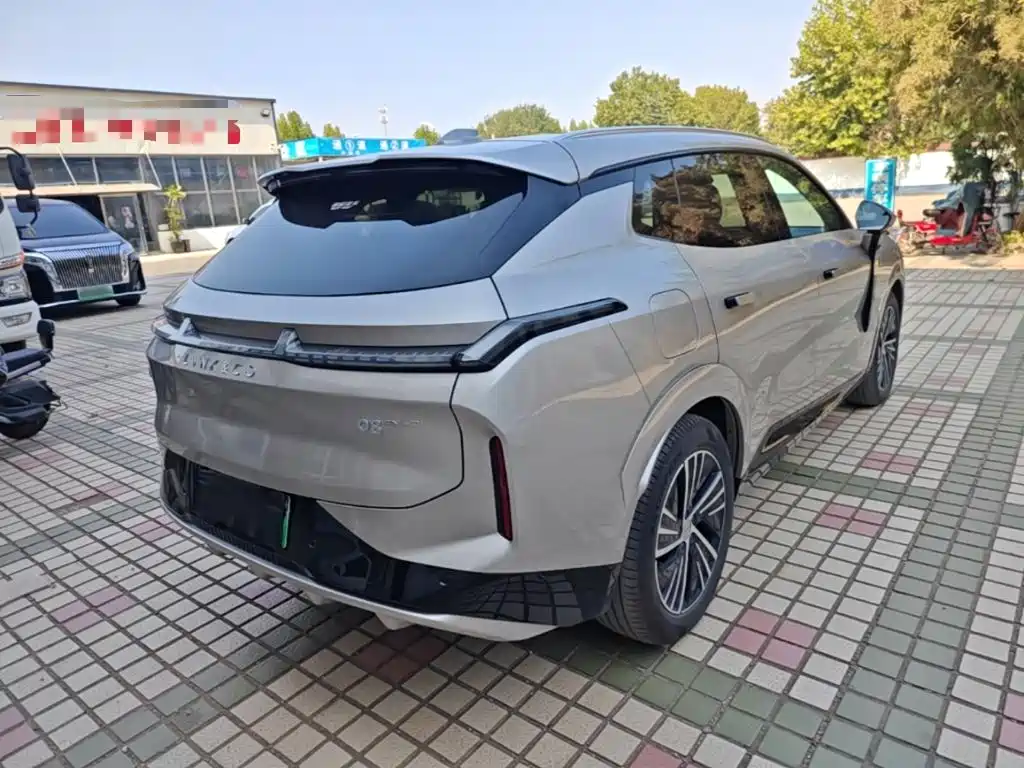 Lynk & Co 08 EM-P — миниатюра 7