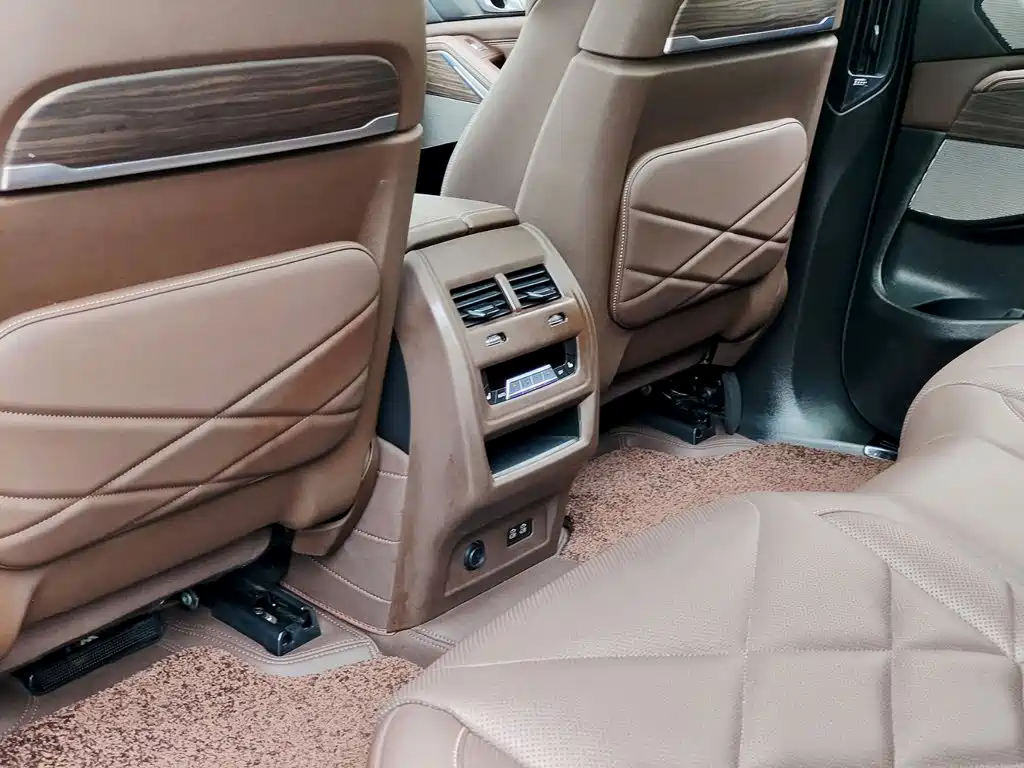 BMW X5 — миниатюра 9