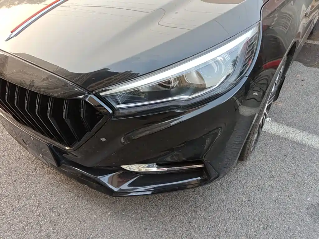 Hongqi Hongqi H5 — миниатюра 24