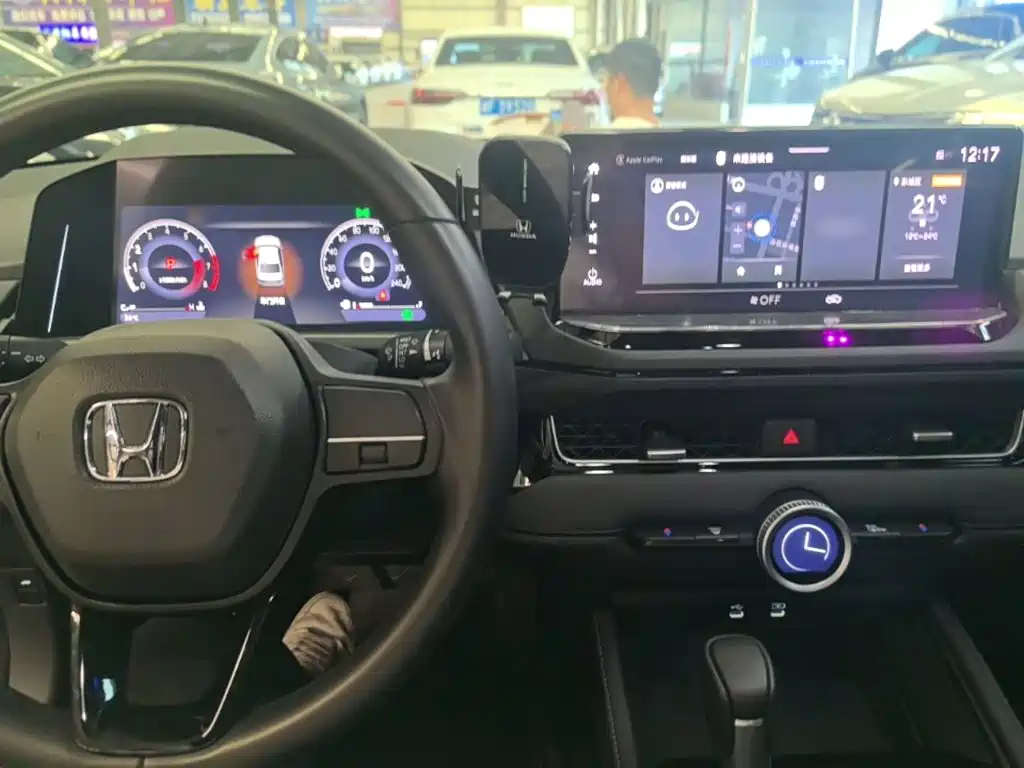 Honda Inspire — миниатюра 10