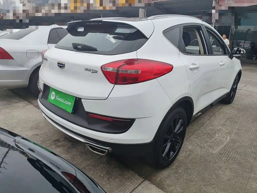 Geely Emgrand GS — миниатюра 7