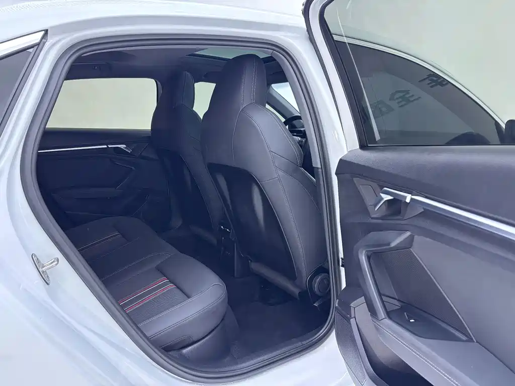 Audi A3 — миниатюра 10