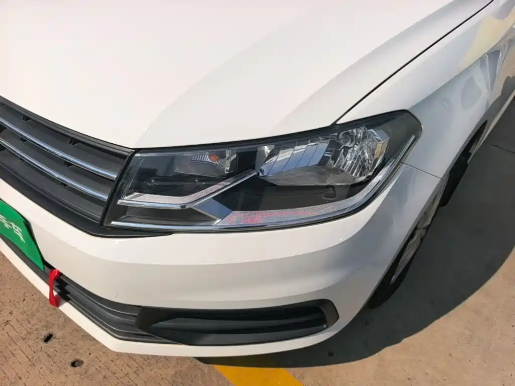 Volkswagen Santana — миниатюра 24