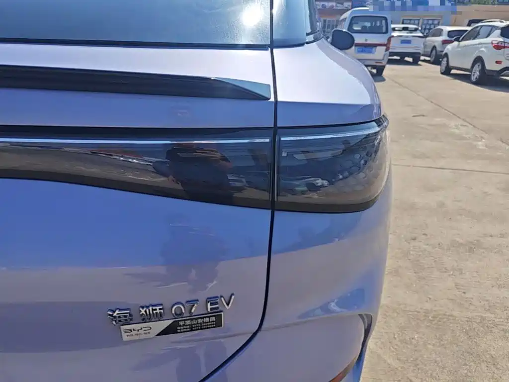 BYD Sealion 07 EV — миниатюра 8