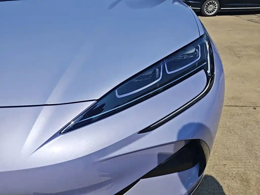 BYD Sealion 07 EV — миниатюра 24