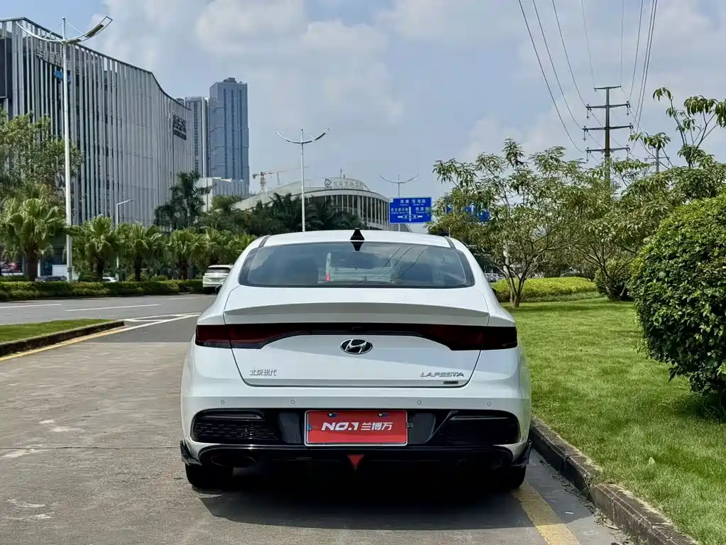 Hyundai Fista — миниатюра 4