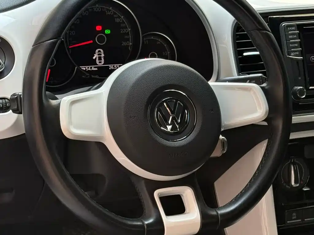 Volkswagen Beetle — миниатюра 3