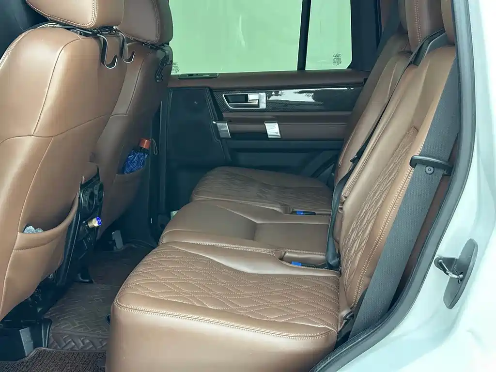 Land Rover Discovery 2015 3.0 SDV6 HSE