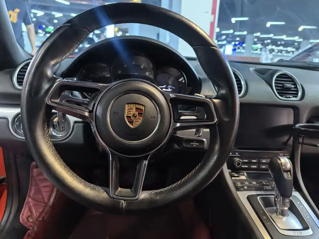 Porsche 718 2016 Boxster 2.0T