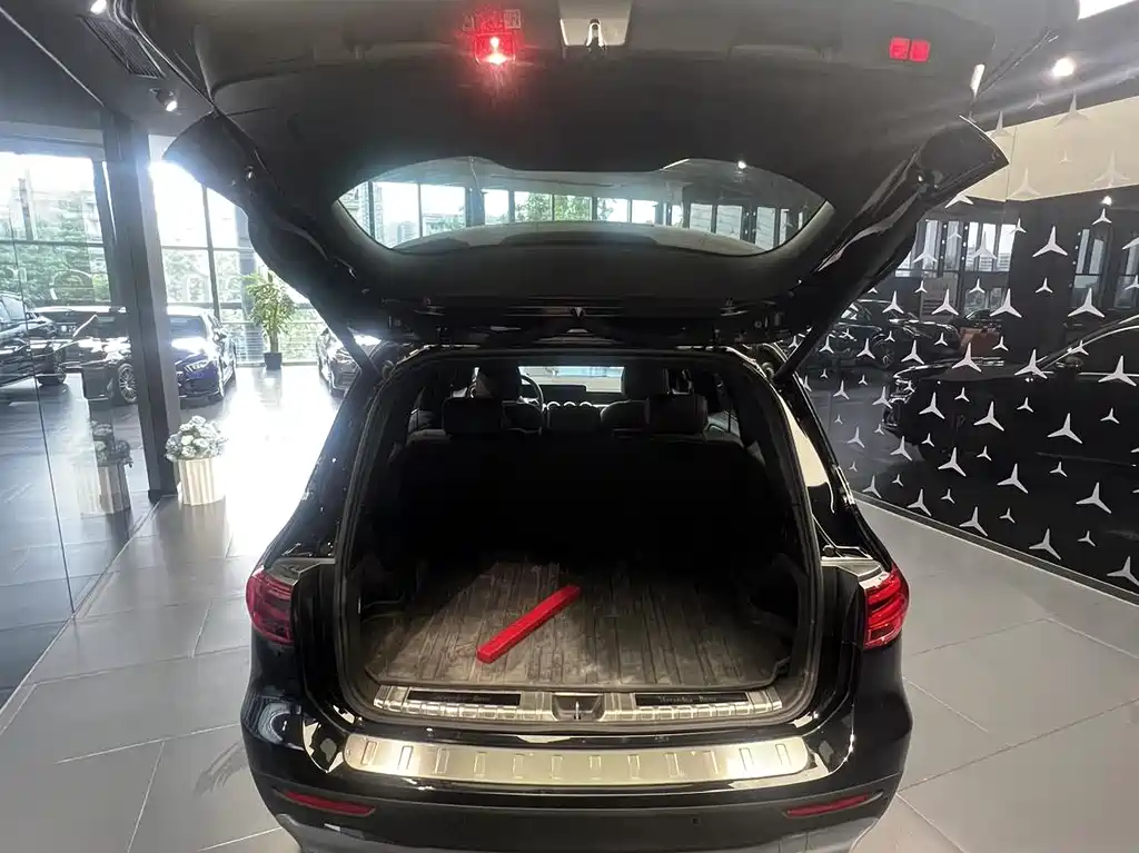 Mercedes-Benz GLB 2026 GLB 220