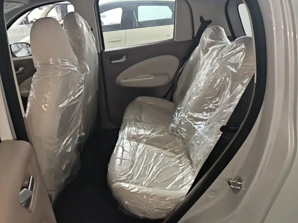 Wuling MINIEV — миниатюра 17