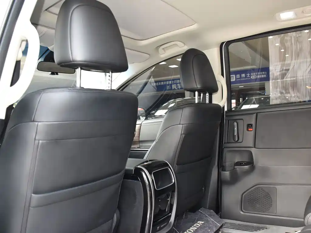 Honda Odyssey — миниатюра 9
