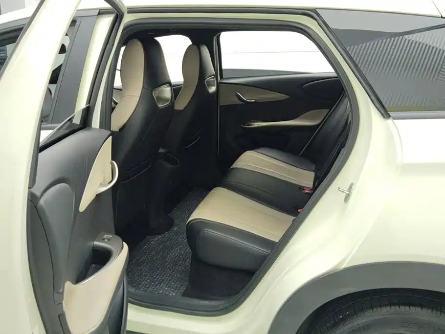 BYD Dolphin — миниатюра 11
