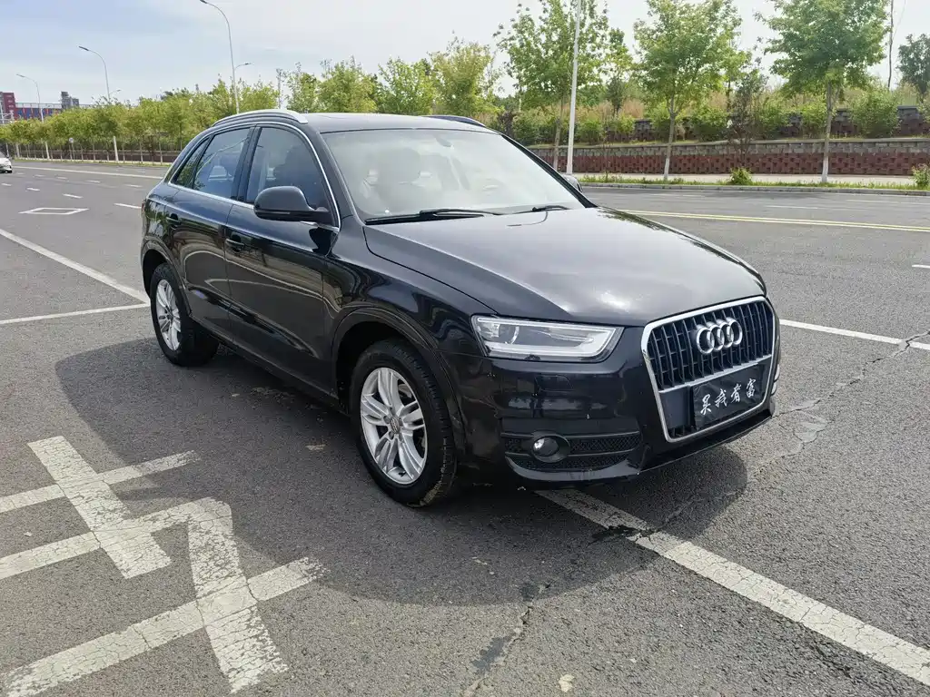 Audi Q3 2013 35 TFSI quattro