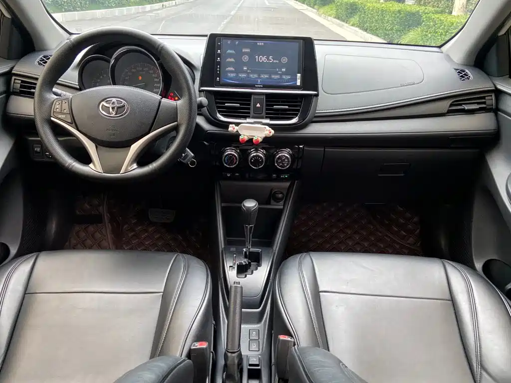 Toyota Vios FS — миниатюра 10