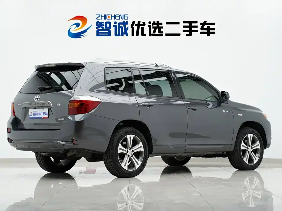 Toyota Highlander (Import) — миниатюра 36