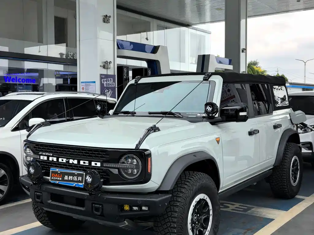 Ford Bronco