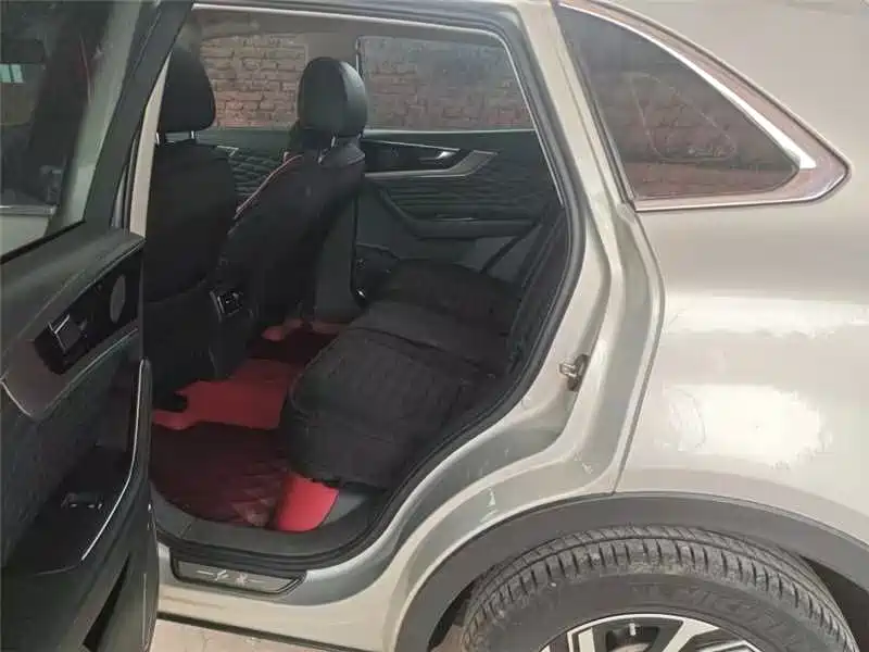 Hongqi Hongqi HS5 — миниатюра 10